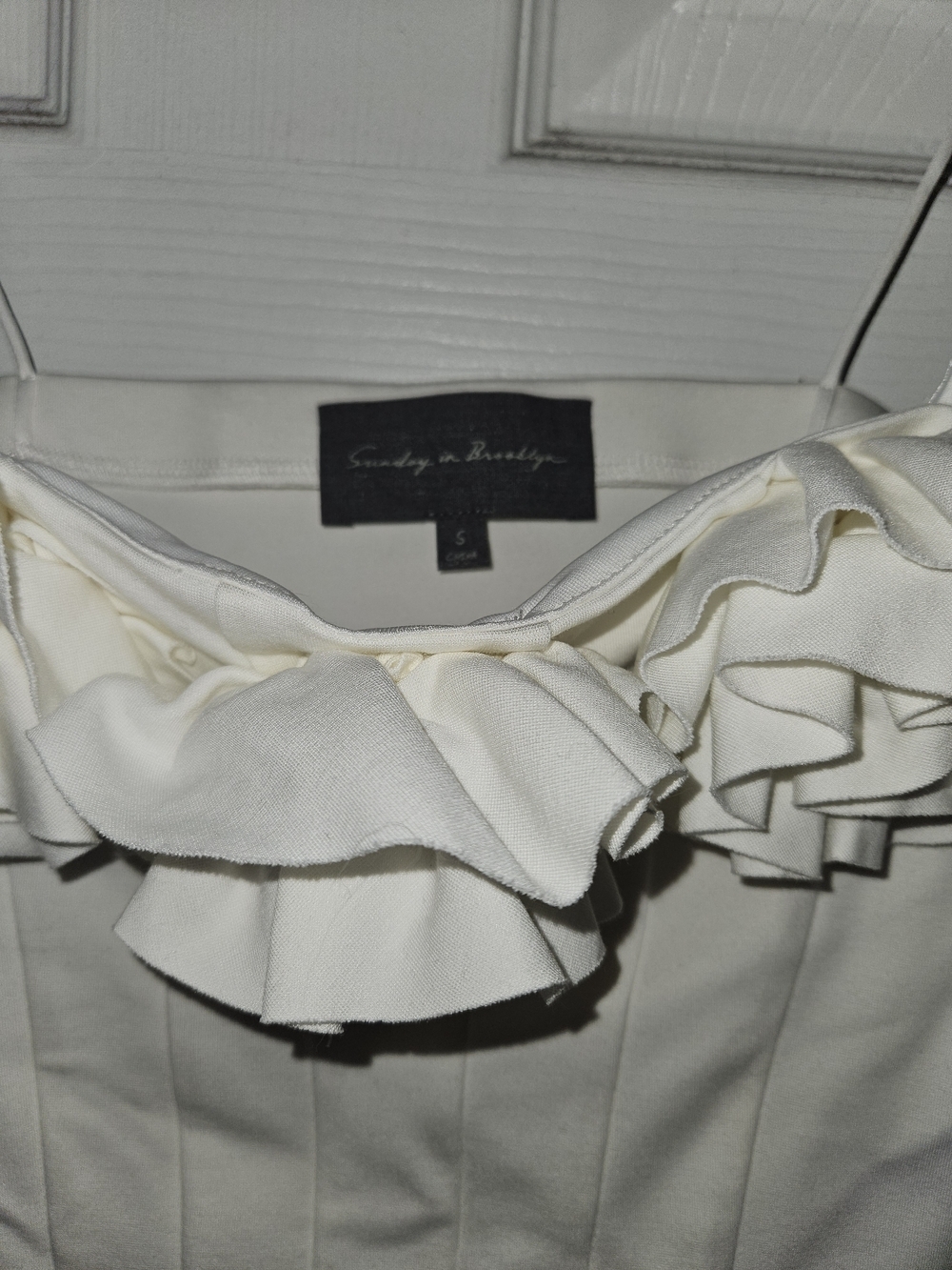 Sunday in Brooklyn Cream Floral Strapless Top - Picture 2 of 4